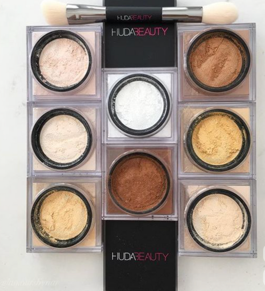 Huda Beauty Delicate Setting Powder